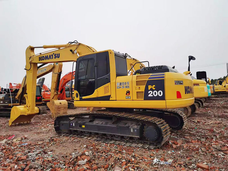 Used Komatsu PC200-8 Excavator | No. 24518-12