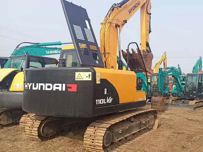 Used Hyundai R110VS Excavator | Serial No. 24529-10