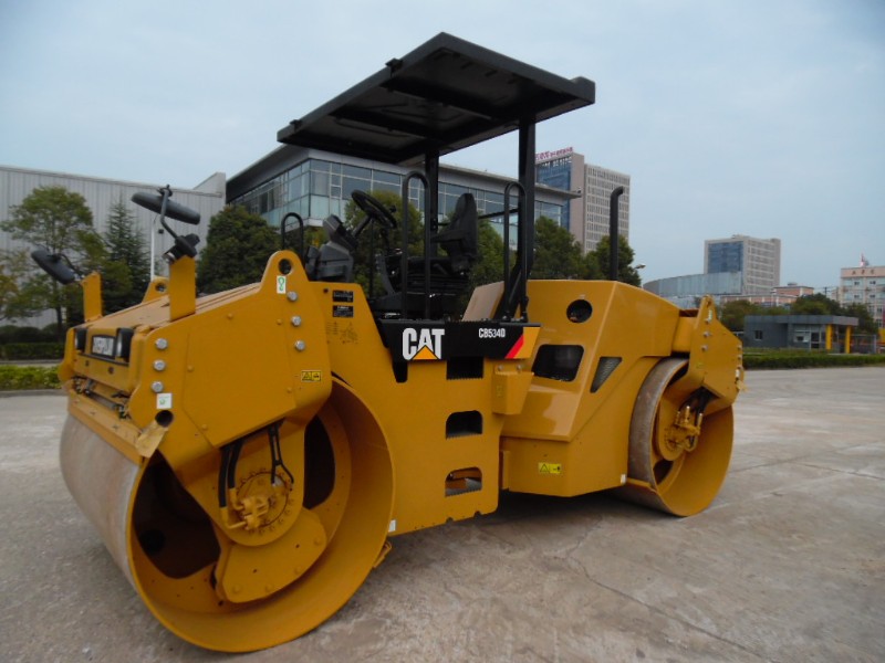 Used Caterpillar CB534DX road roller|No. 24523-21