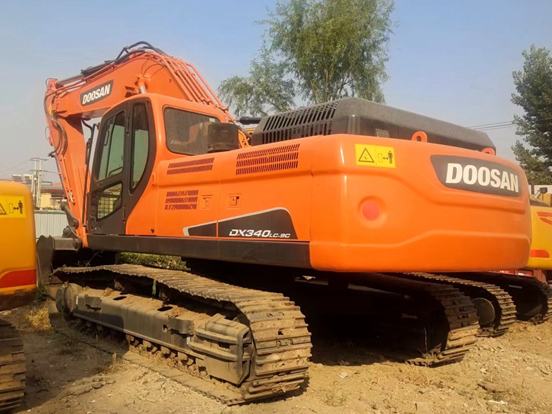 Used Doosan DX340LC-9 Excavator | No. 24530-11