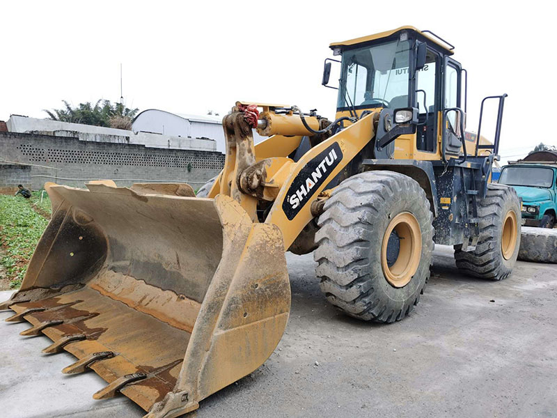 Used SHANTUI L58-C3 loader | No. 24527-12