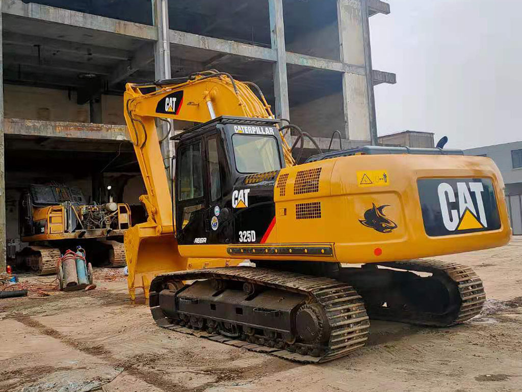 Used Caterpillar CAT325D2 excavator | No. 24522-4