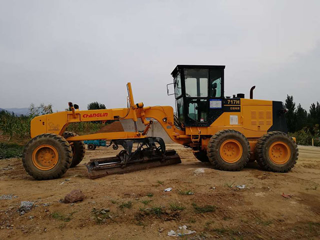 Used CHANGLIN 722H grader | No. 24523-35