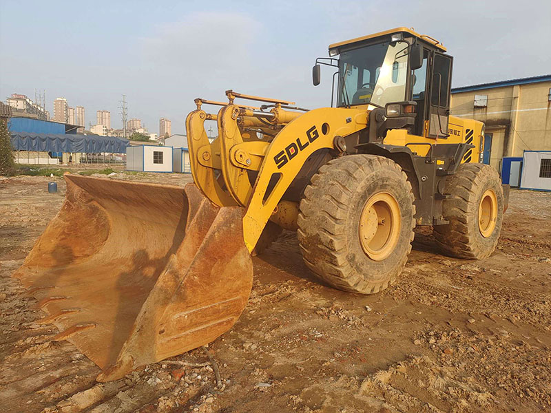 Used SDLG L952 loader | No. 24527-13