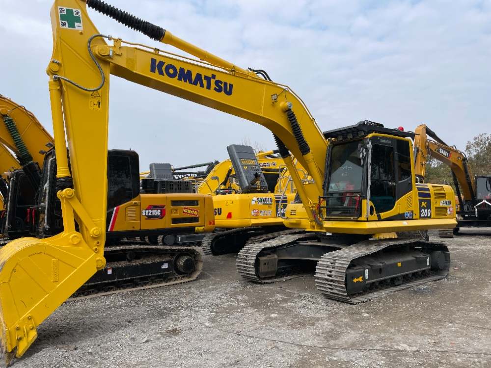 Used Komatsu PC200-8 excavator No. 2439-3