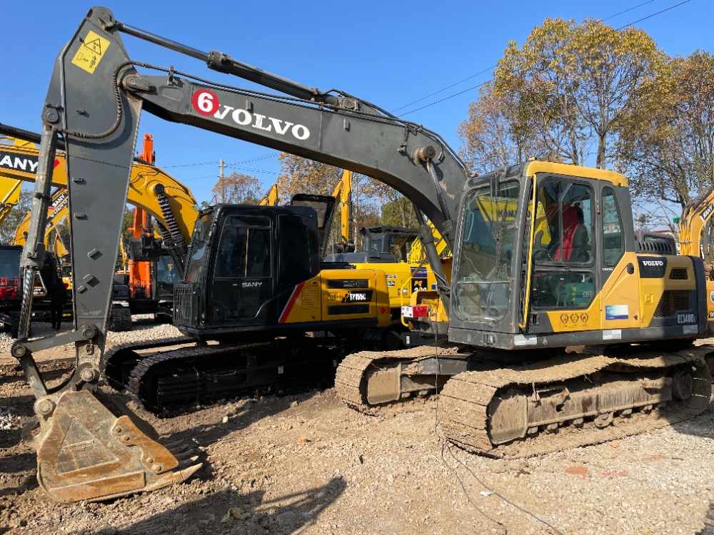 Used Volvo 140 excavator No. 2438-2