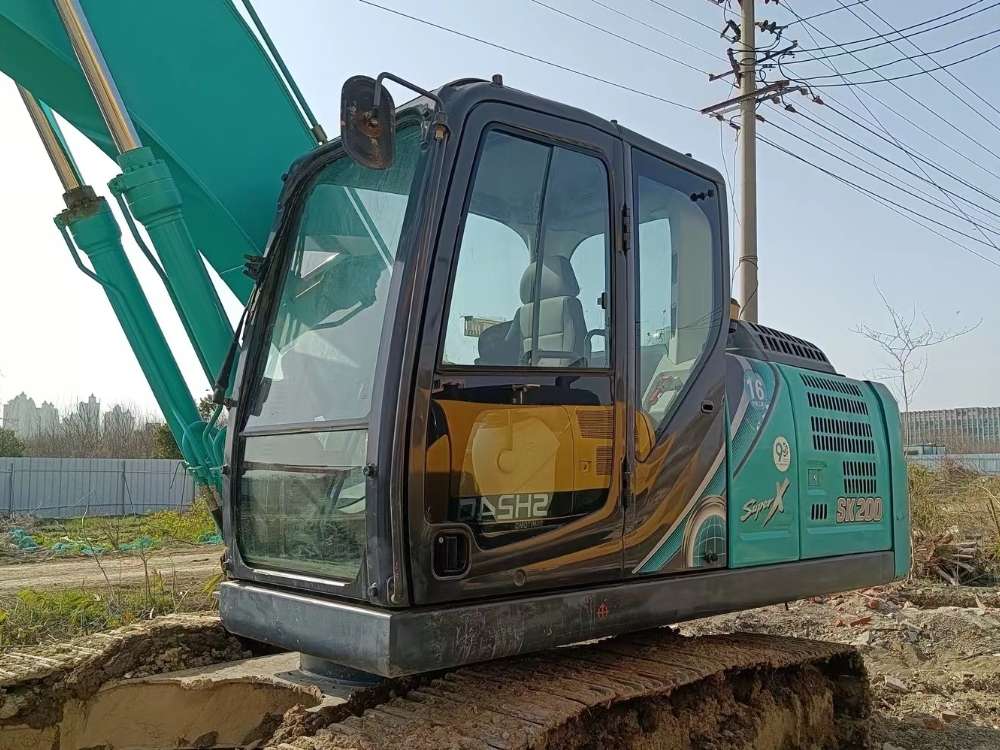 Kobelco SK200-10 second-hand excavator No. 24330-2