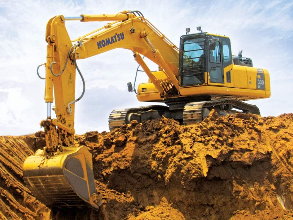 Komatsu PC300-7www.tdexcavator.com 2024-04-17-1_WH_1000x750px