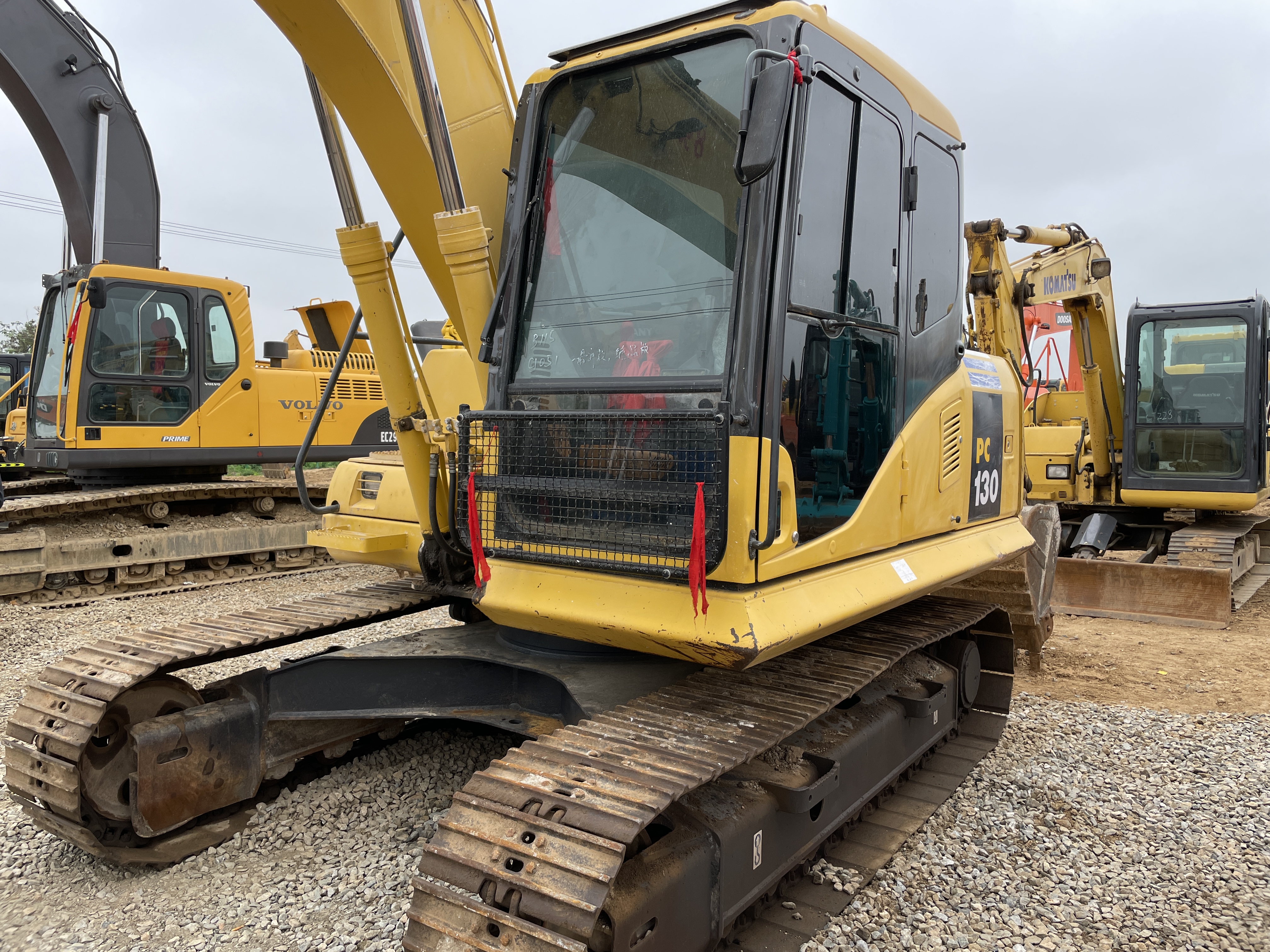 Komatsu PC130-7 second-hand excavator No. 24422-2