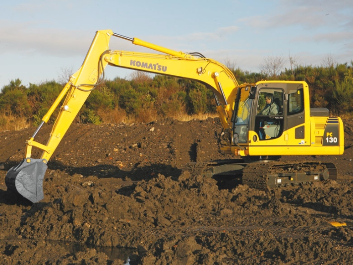 Used Komatsu PC130-8 excavator_WH_712x534px.jpg