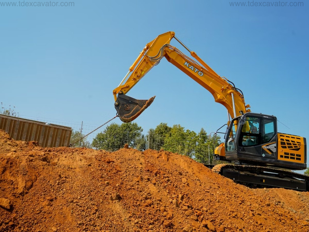 Used Kato HD1638 excavator_WH_1200x900px.jpg