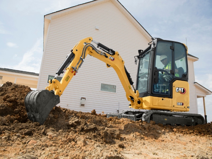 Caterpillar CAT302CR excavator_WH_712x534px.jpg