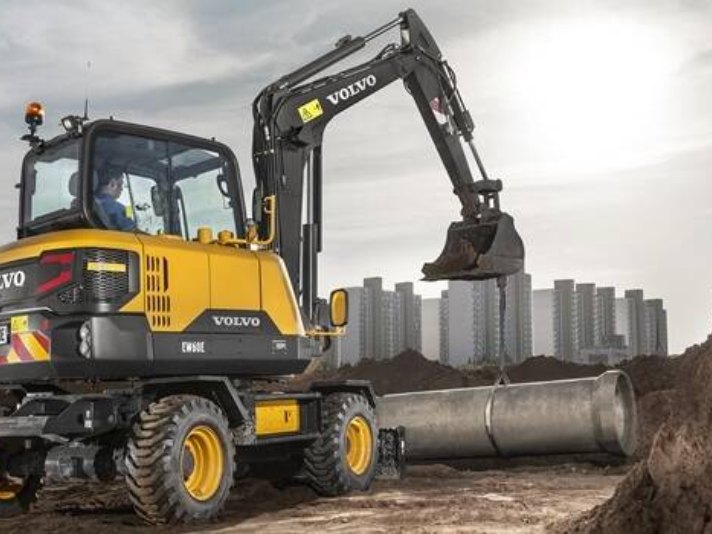 Tiedou Volvo used excavator EW60E_WH_712x534px.jpg