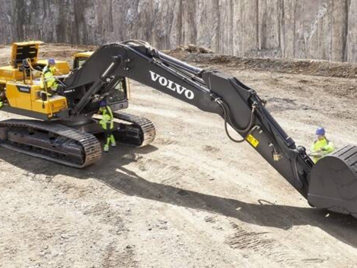 Tiedou Volvo used excavator ECR350D_WH_712x534px.jpg