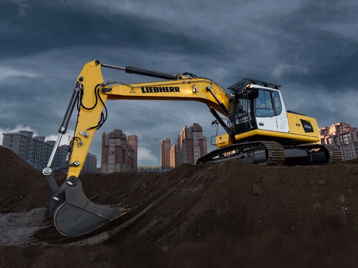 Tiedou Liebherr used excavator R925 Litronic_WH_712x534px.jpg